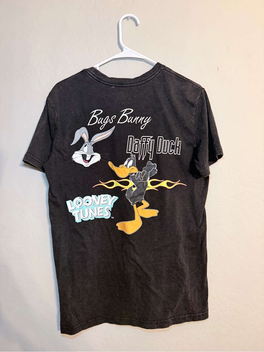 Warner Bros. Adult Black Graphic Tee with Taz & Tweety size Small - Picture 3 of 6
